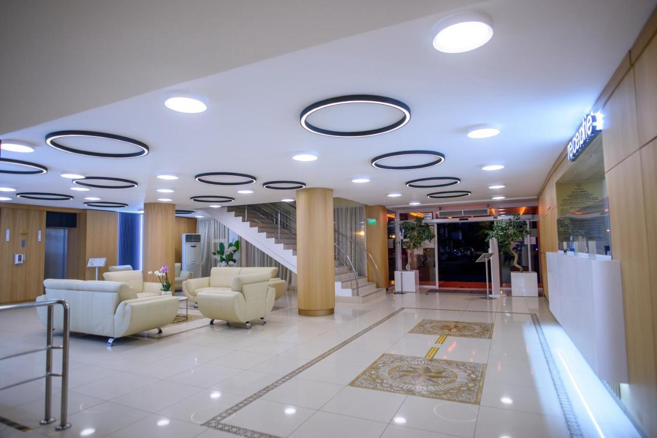 Hotel Tomis مامايا المظهر الخارجي الصورة