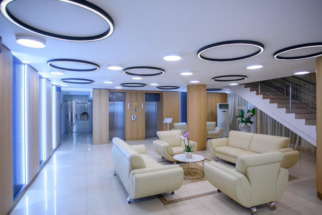 Hotel Tomis مامايا المظهر الخارجي الصورة